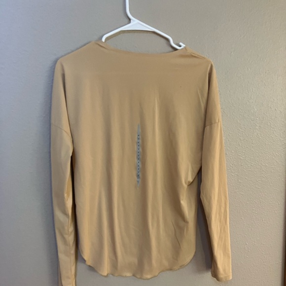 Women’s Nike Dri-Fit Long Sleeved Size M - Picture 5 of 9